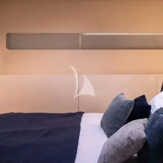 YKNOT NOW - Master Cabin