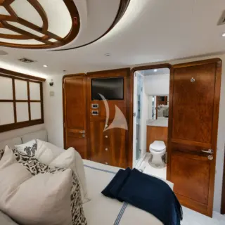 LEGACY - VIP Queen Cabin below forward