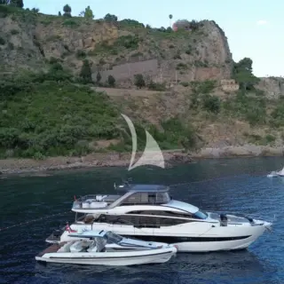 GYPZY - 48ft Anverra Chase Boat (repainted and retubed for 2026)