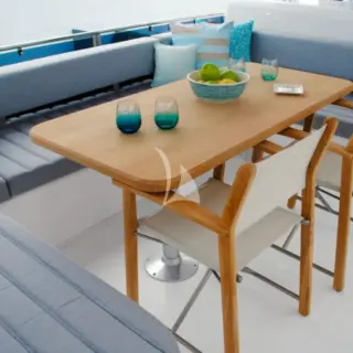 HUMILITAS II - Outdoor Seating 