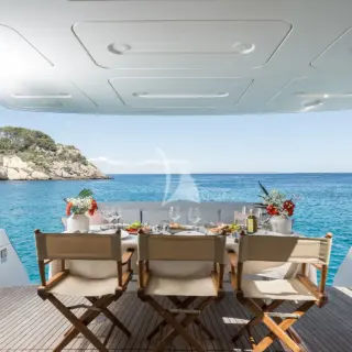 HUMILITAS II - Maindeck Aft Alfresco Dining