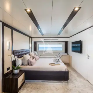 HUMILITAS II - Master Cabin
