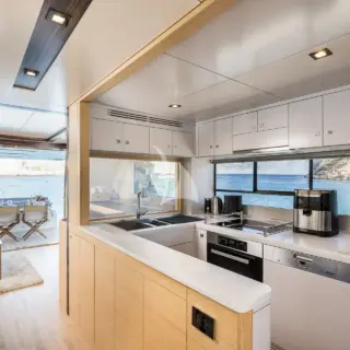 HUMILITAS II - Galley