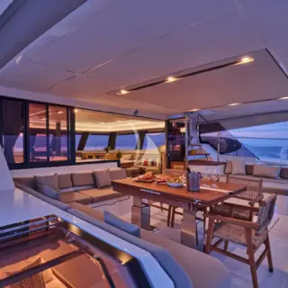ARIVA - Evenings onboard