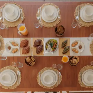 ARIVA - Breakfast time