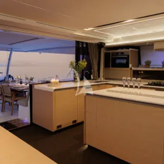 ARIVA - Galley area