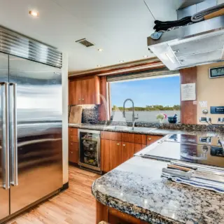 Country Style Galley - AVALINA 130' Westport 2003/2023