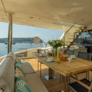 ALKIMIA - Aft Deck