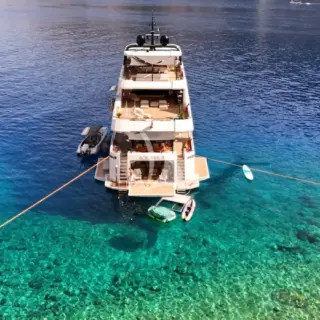 AQUARIUS - Slide from upper deck