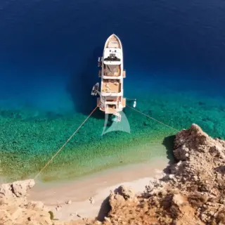 AQUARIUS - Aerial view of aft and beach club, tender and toys