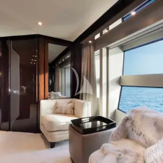 NEXUS - Master Stateroom 