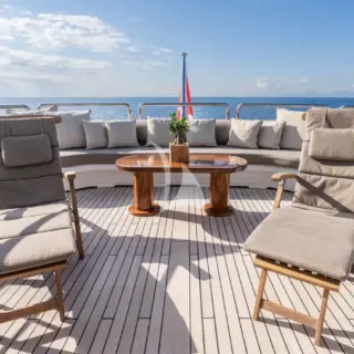 LADY G II - Upper deck Aft