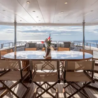 LADY G II - Upper deck Aft