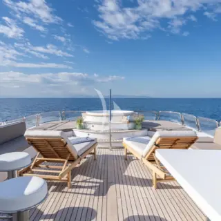 LADY G II - Sundeck