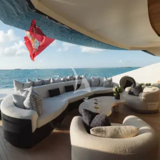 THUNDER - Main Deck Seating