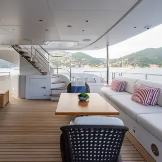 TRAMONTO - Aft deck