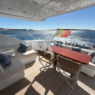 DES AMIS C - Exterior