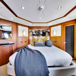 NATURAL 9 - Guest Stateroom