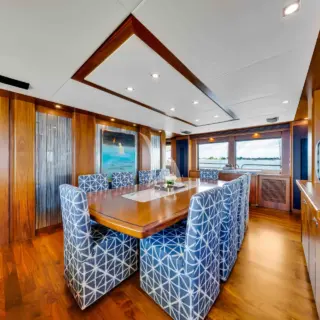 NATURAL 9 - Main Dining