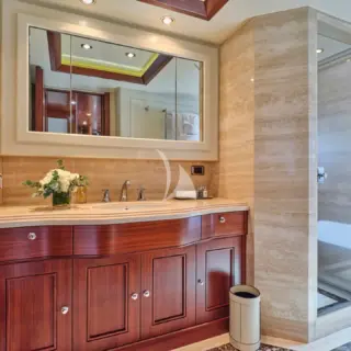 PALATIAL - Image 8