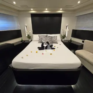 Only One - Image 12