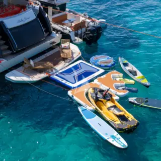 BELLA LUNA - Swim platform and toys