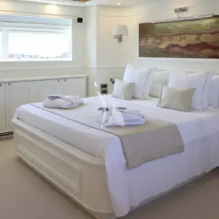 ZIACANAIA - Main Deck Master Cabin