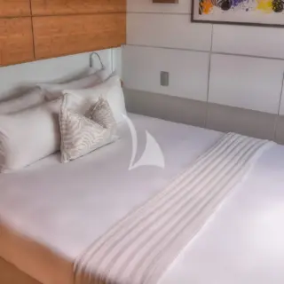 CHE - Master cabin
