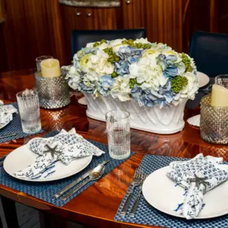 GAIL FORCE II - Formal Dining (Seats 8 guests)