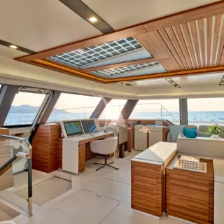 MAGIC MOMENTS 3 - Sistership Saloon