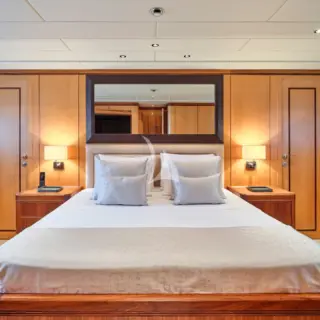 WET PANTHER - Image 10