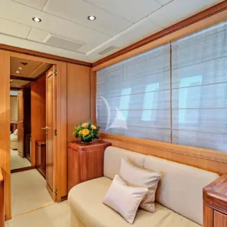 WET PANTHER - Image 13