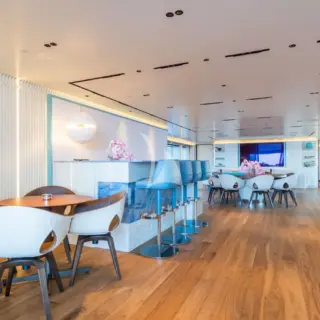 RIO - Main deck salon