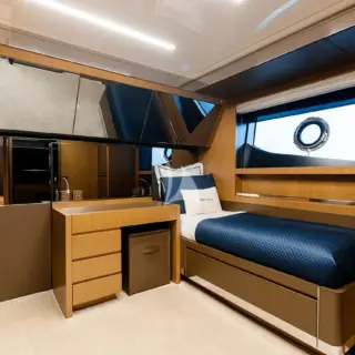 RAPH SEVEN II - Single cabin