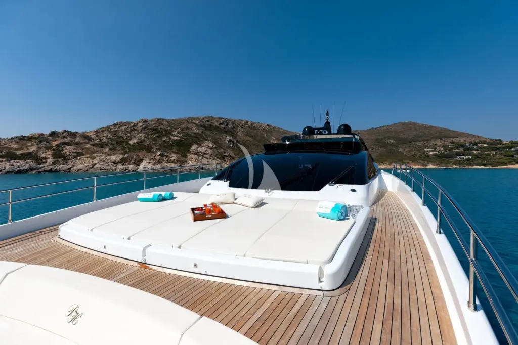 RAPH SEVEN II - Fore deck