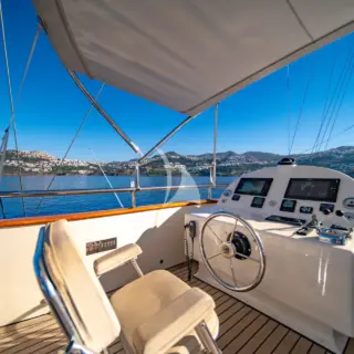 DOUBLE EAGLE - Image 8