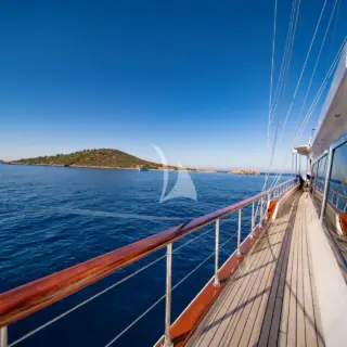 DOUBLE EAGLE - Image 11