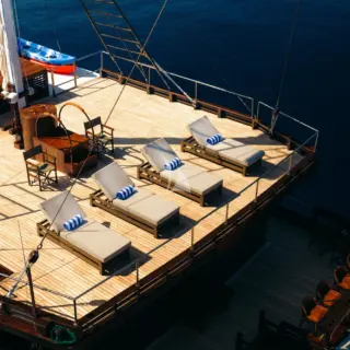 BHAVANA - Sun deck sunbeds and cold box