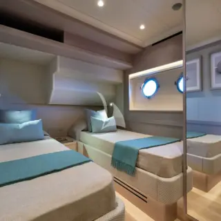 AZUR - Image 19