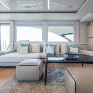 ROCCO - MAIN DECK SALON
