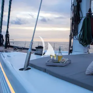 RADIANCE - Foredeck sunpads