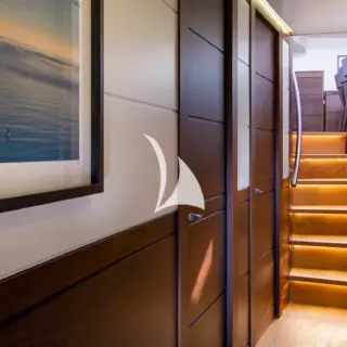 RADIANCE - Accomodation hallway