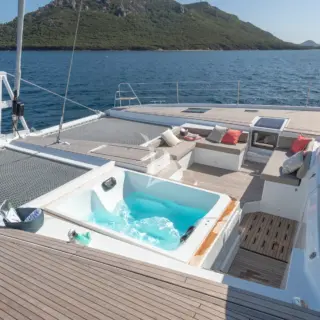 ISOLA - Image 13