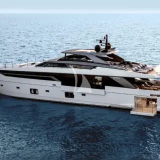 RAPH SEVEN - At anchor