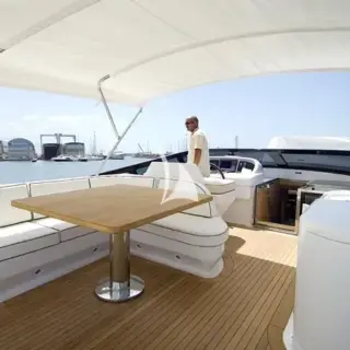 sun deck