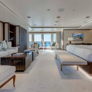 PLANET NINE - Main Deck Master Suite