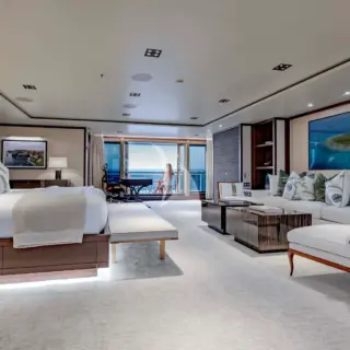 PLANET NINE - Main Deck Master Suite