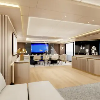 LULUS - Main deck salon 