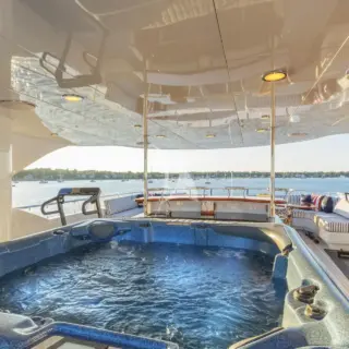 CALLIOPE - Sundeck Jacuzzi 