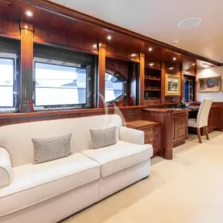 CALLIOPE - Master Suite Seating